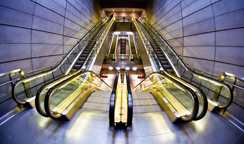 Rolltreppen in der U-Bahn